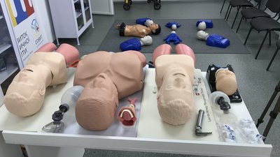 У Буковинському медуніверситеті відкрили симуляційну лабораторію: навчатимуть сімейних лікарів У Буковинському медуніверситеті відкрили симуляційну лабораторію: навчатимуть сімейних лікарів