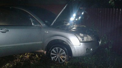 Дві автівки горіли за добу на Закарпатті Дві автівки горіли за добу на Закарпатті