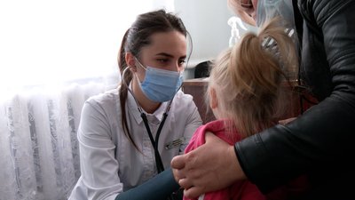 Вакцинація від поліомієліту: чому фахівці називають ситуацію загрозливою для України