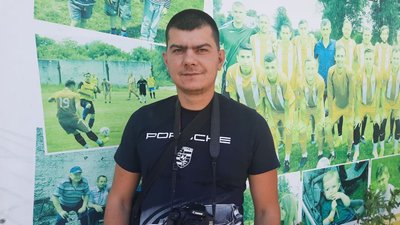 На Житомирщині невідомі пошкодили автомобіль журналіста – справу розслідує поліція На Житомирщині невідомі пошкодили автомобіль журналіста – справу розслідує поліція