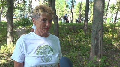 Тернопільські пенсіонери вийшли на толоку Тернопільські пенсіонери вийшли на толоку