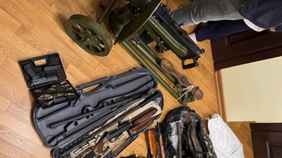 Зброя, підозра, торгівля, Франківськ