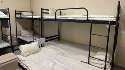 "Все приготовлено, позастилано, щоб зустрічати ці сім’ї": у Дніпрі ремонтують три центри для переселенців "Все приготовлено, позастилано, щоб зустрічати ці сім’ї": у Дніпрі ремонтують три центри для переселенців