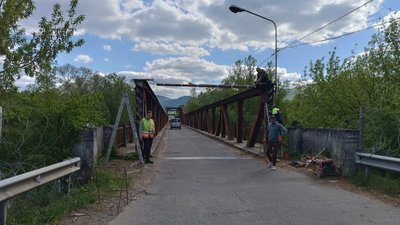 Обмеження для транспорту, Велятино, міст