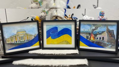 18-річна чернігівка перемогла на міжнародному конкурсі "Golden time talent", який проходив у Великобританії. 18-річна чернігівка перемогла на міжнародному конкурсі "Golden time talent", який проходив у Великобританії.