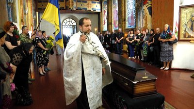У Житомирі попрощалися із загиблим військовослужбовцем Олександром Присяжнюком