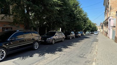 Вулиця Якоба Петровича у Чернівцях