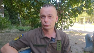 Трактором по кладовищу. На Миколаївщині фермер проїхав по території поховань 18 століття