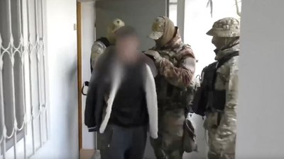 Тиждень переслідувань у Криму: вироки, арешти та нові "справи" проти політв’язнів