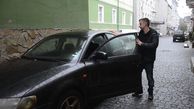 Тернополянин очікує доступного розмитнення автомобілів на європейській реєстрації