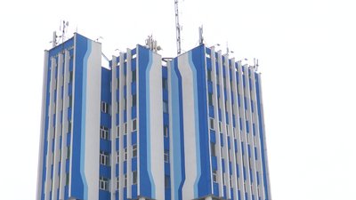 Місто "купує", завод – не коментує. Чи продадуть з аукціону ВО "Карпати"? Місто "купує", завод – не коментує. Чи продадуть з аукціону ВО "Карпати"?