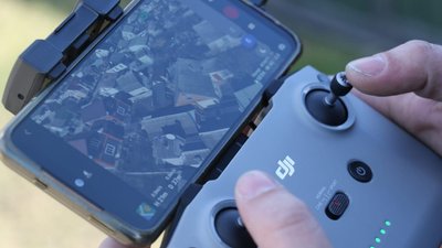 Спалюють опале листя та суху траву: на Житомирщині тривають рейди із виявлення порушників Спалюють опале листя та суху траву: на Житомирщині тривають рейди із виявлення порушників
