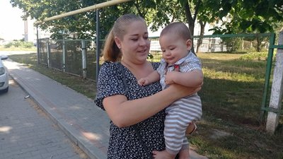 "Народжені 24 лютого". Історії сумчанок, які народили у перший день повномасштабної війни