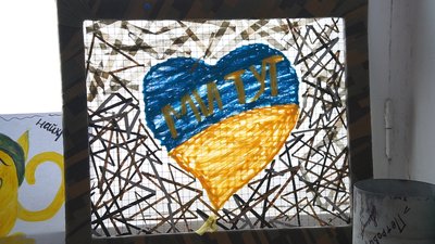 "Ми не можемо зупинитись, бо там хлопці на фронті". Сумські волонтери розповіли як допомагають воїнам "Ми не можемо зупинитись, бо там хлопці на фронті". Сумські волонтери розповіли як допомагають воїнам
