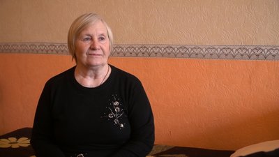 “Ми живемо однією сім’єю майже рік”. Понад 140 переселенців прихистили в школі-інтернаті у Запоріжжі “Ми живемо однією сім’єю майже рік”. Понад 140 переселенців прихистили в школі-інтернаті у Запоріжжі