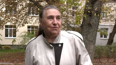 Місцева жителька Раїса Місцева жителька Раїса