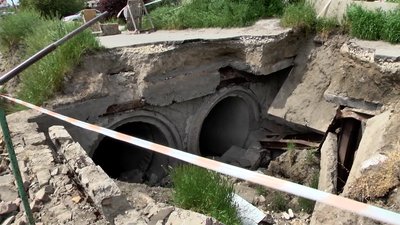 Більше місяця херсонці чекають на ремонт дороги на вулиці Колодязній