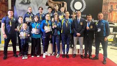 Каратисти Сумщини вибороли медалі турніру у Чернівцях