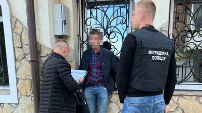 У Рівному затримали підозрюваного в сутенерстві. Що про це відомо