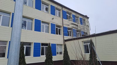 Російська армія обстріляла Часів Яр на Донеччині: влучили у школу