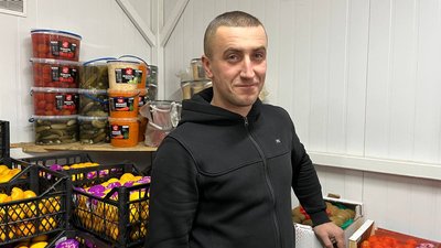 Продавець Продавець