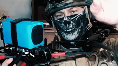 Військовий з 123 бригади Територіальної Оборони "Грю" Військовий з 123 бригади Територіальної Оборони "Грю"