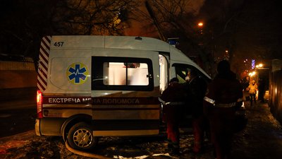 В Одесі спалахнув готель: одна людина загинула, вогонь охопив 2 тис. кв.м В Одесі спалахнув готель: одна людина загинула, вогонь охопив 2 тис. кв.м