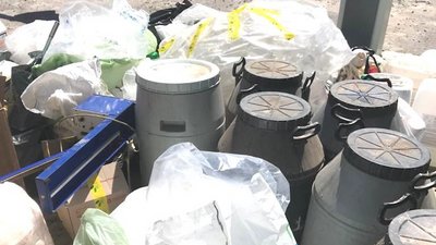 На Рівненщині виготовляли та продавали фальсифіковані пестициди