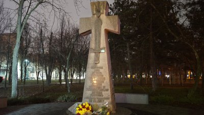 У Дніпрі до Дня Соборності провели акцію «Живий ланцюг єдності» (ФОТО) У Дніпрі до Дня Соборності провели акцію «Живий ланцюг єдності» (ФОТО)