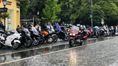 Всеукраїнський "Мотопробіг єдності" стартував із Закарпаття: який маршрут байкерів Всеукраїнський "Мотопробіг єдності" стартував із Закарпаття: який маршрут байкерів