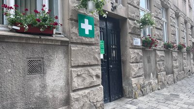 "Зросло навантаження на систему": як працюють поліклініки у Львові під час війни