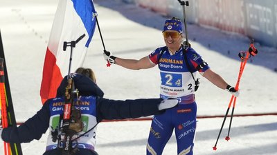 Жюлія Сімон, біатлоністка збірної Франції в сезоні Кубка світу 2024/25.
