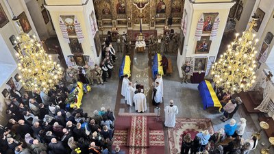 У Полтаві попрощались з полеглими