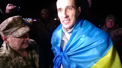 Нова професія та спорт. Бранець Кремля Олександр Шумков розказує про перший рік після звільнення Нова професія та спорт. Бранець Кремля Олександр Шумков розказує про перший рік після звільнення