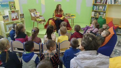 "Казки з Луцька": волинська письменниця "Казки з Луцька": волинська письменниця