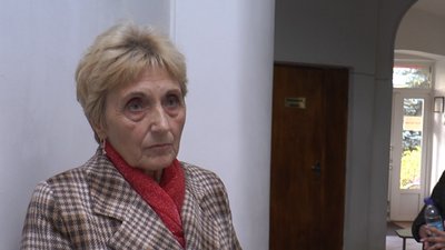 Через відсутність директора колектив ліцею на Франківщині місяць працював без зарплати Через відсутність директора колектив ліцею на Франківщині місяць працював без зарплати