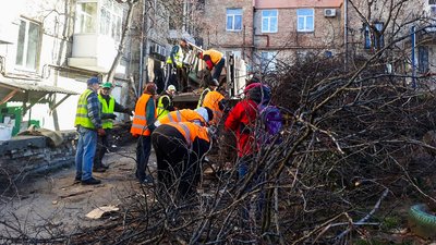 Кропивничан просять долучатися до міського місячника благоустрою Кропивничан просять долучатися до міського місячника благоустрою