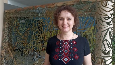 Військові подякували учням і педагогам Житомирської спецшколи, які плетуть сітки для ЗСУ Військові подякували учням і педагогам Житомирської спецшколи, які плетуть сітки для ЗСУ