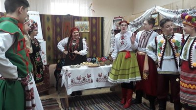 Відтворили обряд Колодія. У Кропивницькому проганяли зиму Відтворили обряд Колодія. У Кропивницькому проганяли зиму