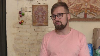 Калуські волонтери передали на передову та в регіони, що постраждали від військових дій, 200 тонн допомоги Калуські волонтери передали на передову та в регіони, що постраждали від військових дій, 200 тонн допомоги