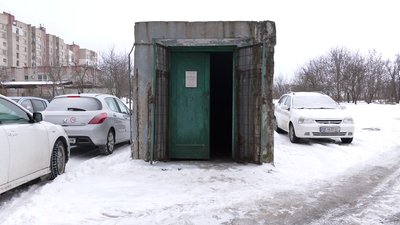 Такий вигляд має сховище міського пологового будинку ззовні Такий вигляд має сховище міського пологового будинку ззовні