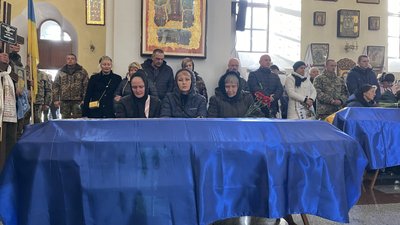 У Полтаві попрощалися з Володимиром Шевченком