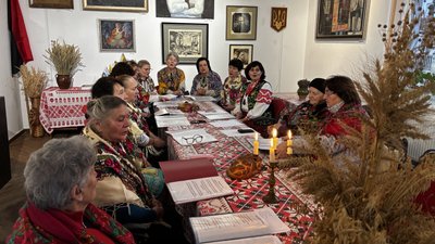 Наспівування куплетів старої коляди