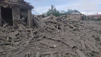 Росіяни знищили лікарню у Золочеві на Харківщині Росіяни знищили лікарню у Золочеві на Харківщині