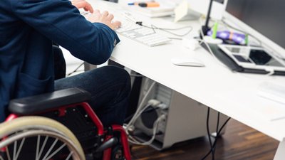 Чи стане легше людям з інвалідністю знаходити роботу в Україні. Що обіцяє новий законопроєкт