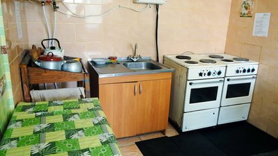 Приїхали із зони бойових дій: у гуртожитку на Вінниччині проживають 43 переселенці Приїхали із зони бойових дій: у гуртожитку на Вінниччині проживають 43 переселенці