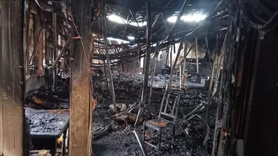 Ймовірно підпал: що відомо про пожежу в торгово-культурному центрі на Волині