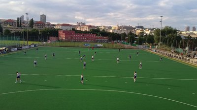 Сумчанки готуються до європейських матчів з хокею на траві Сумчанки готуються до європейських матчів з хокею на траві