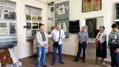 Вишиванки громади з Тернопільщини презентували на Львівщині Вишиванки громади з Тернопільщини презентували на Львівщині