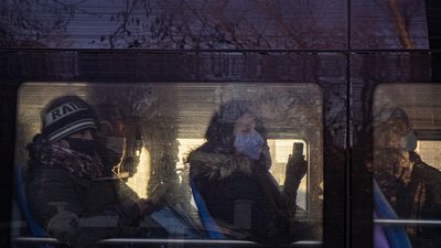 Рівень смертності та інфікування COVID-19 знижується у всьому світі — ВООЗ